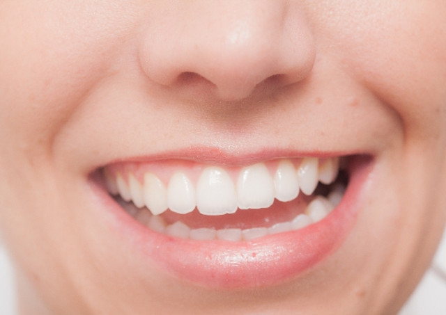 ���ڂ������X�}�C�����C��